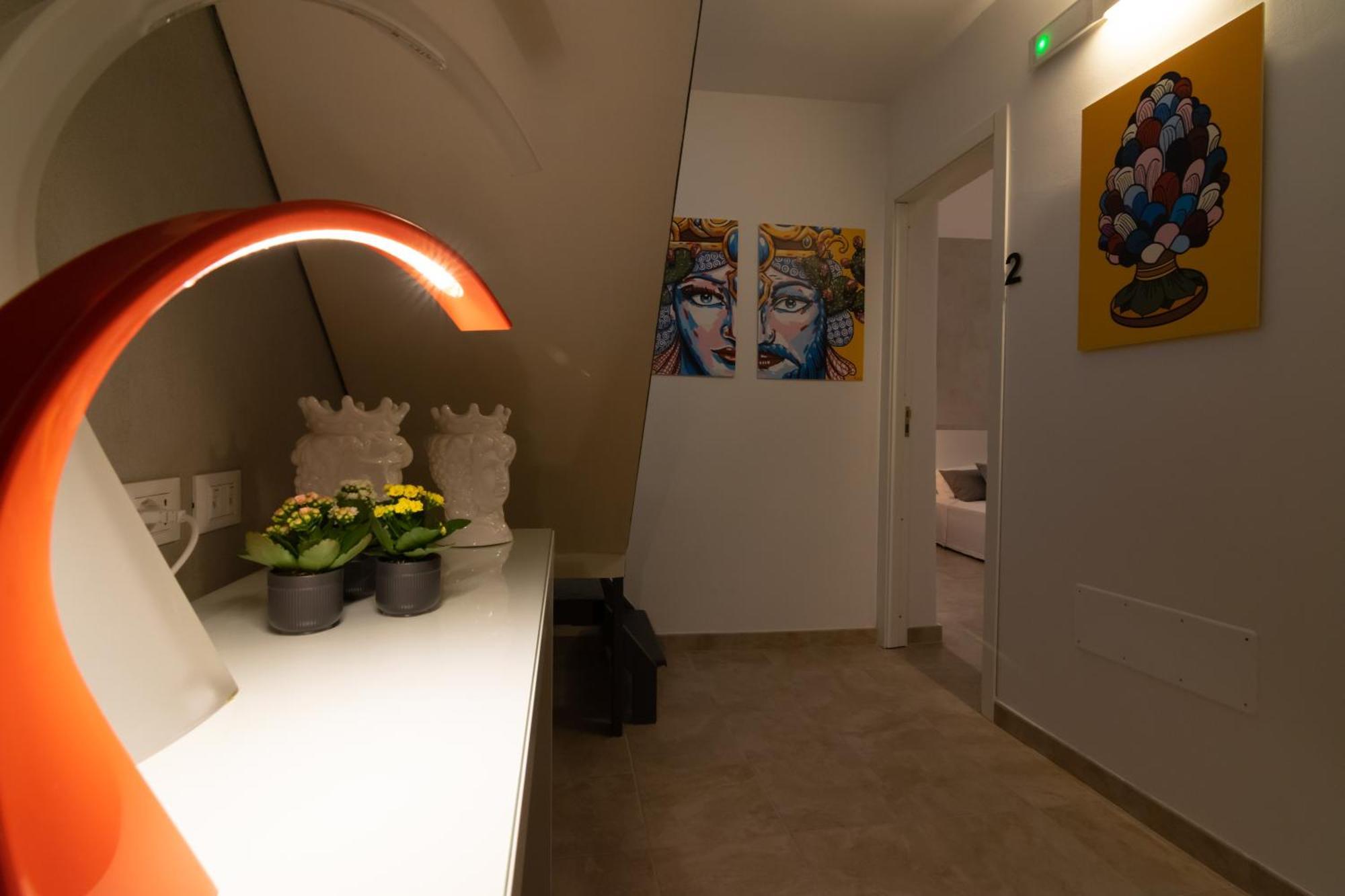 R-Home Exclusive Rooms Catania Esterno foto